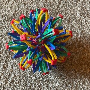 Expandable Colorful Sensory Ball - Kids Toy